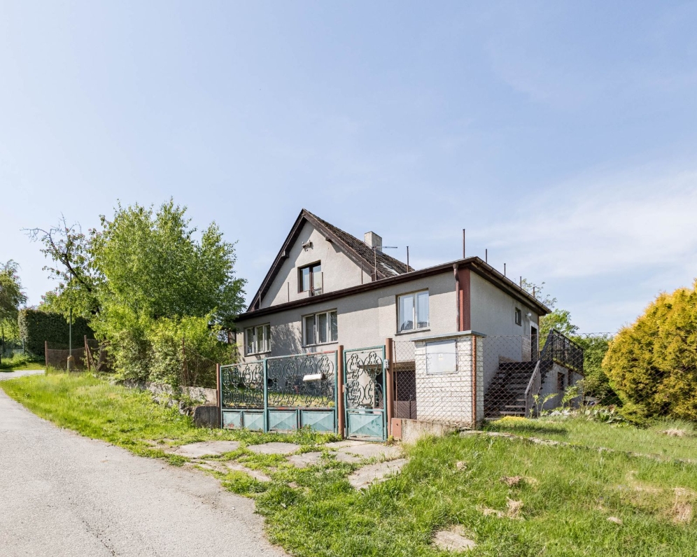 Rodinný dům Podělusy